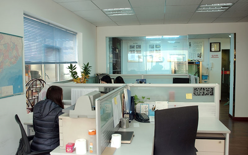 伟德国际体育在线公共办公区域一角